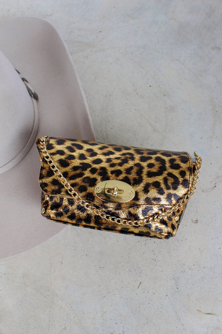 Mini Leather Purse in Leopard