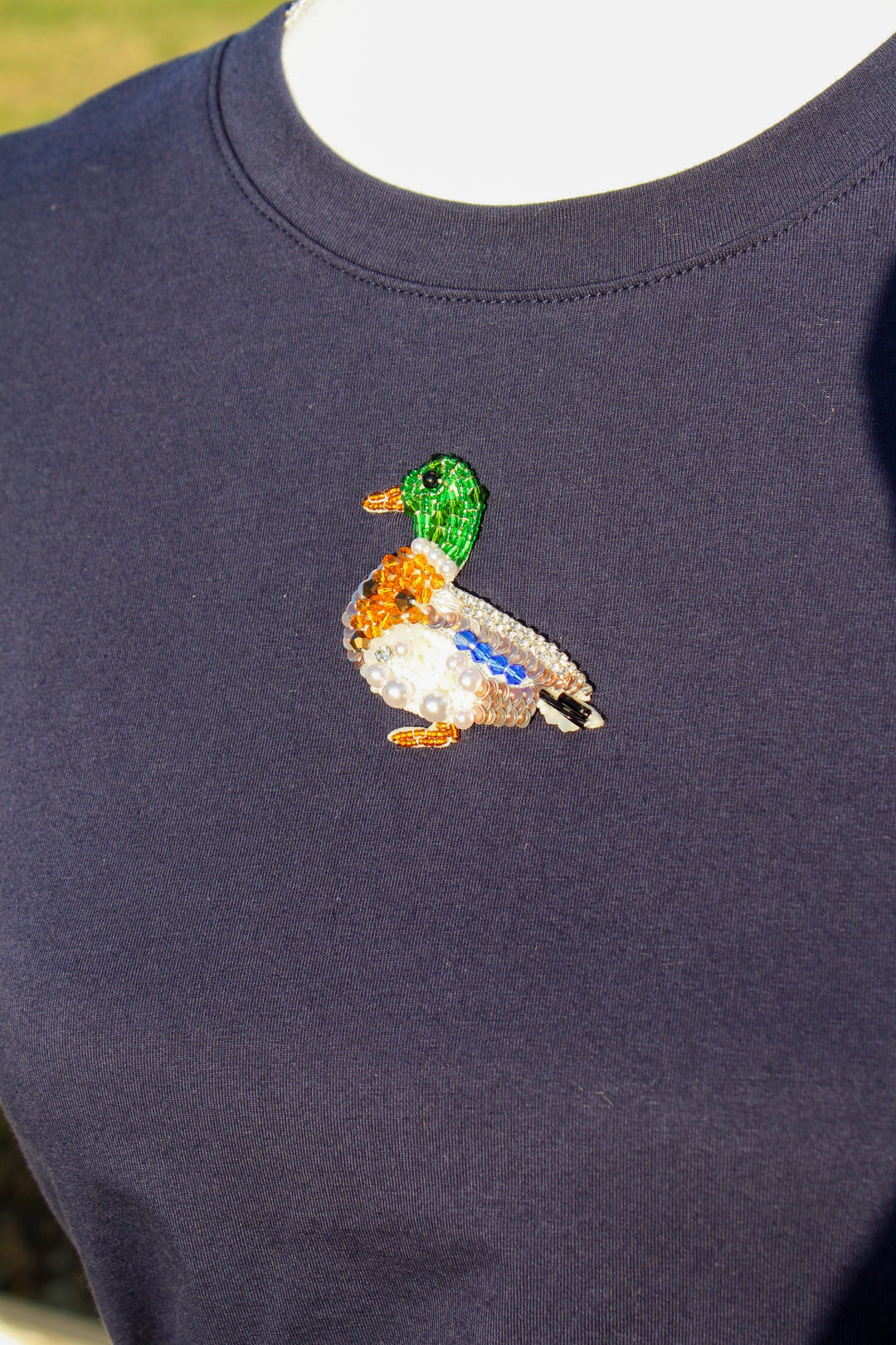 Duck Beaded Fitted Tee in Navy