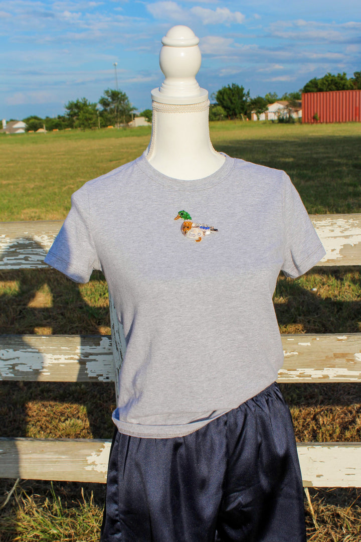Duck Beaded Fitted Tee in Grey