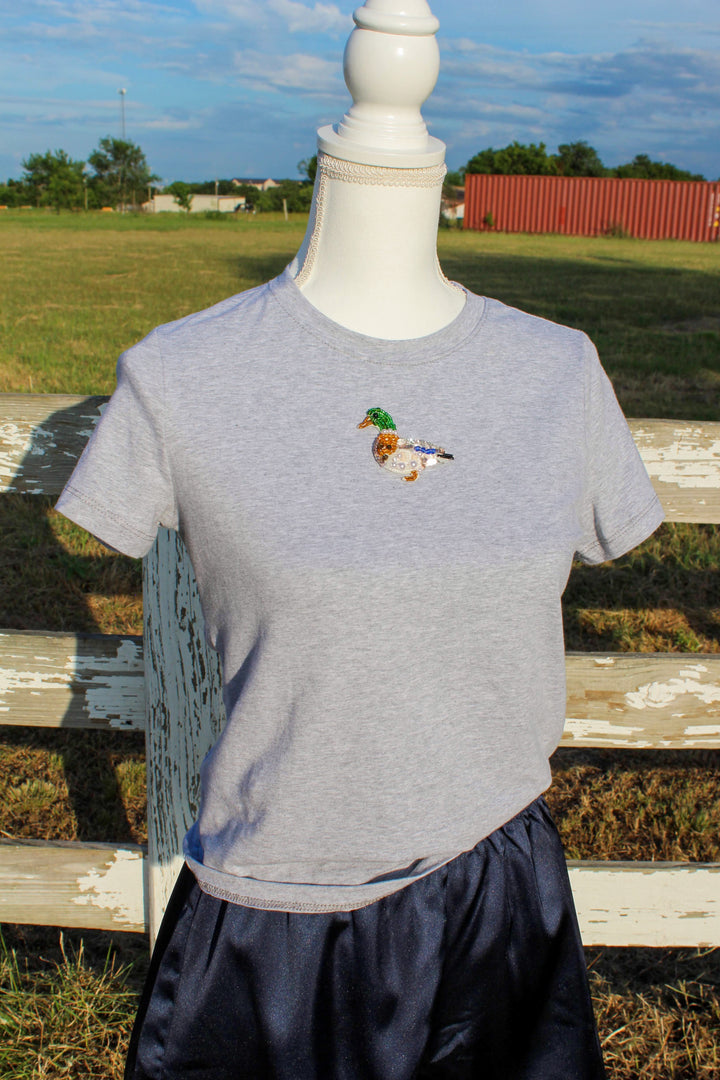 Duck Beaded Fitted Tee in Grey