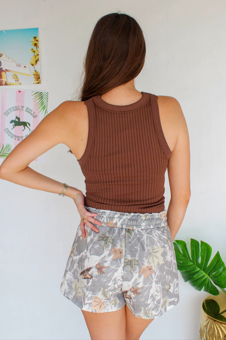 brown ribbed tank top