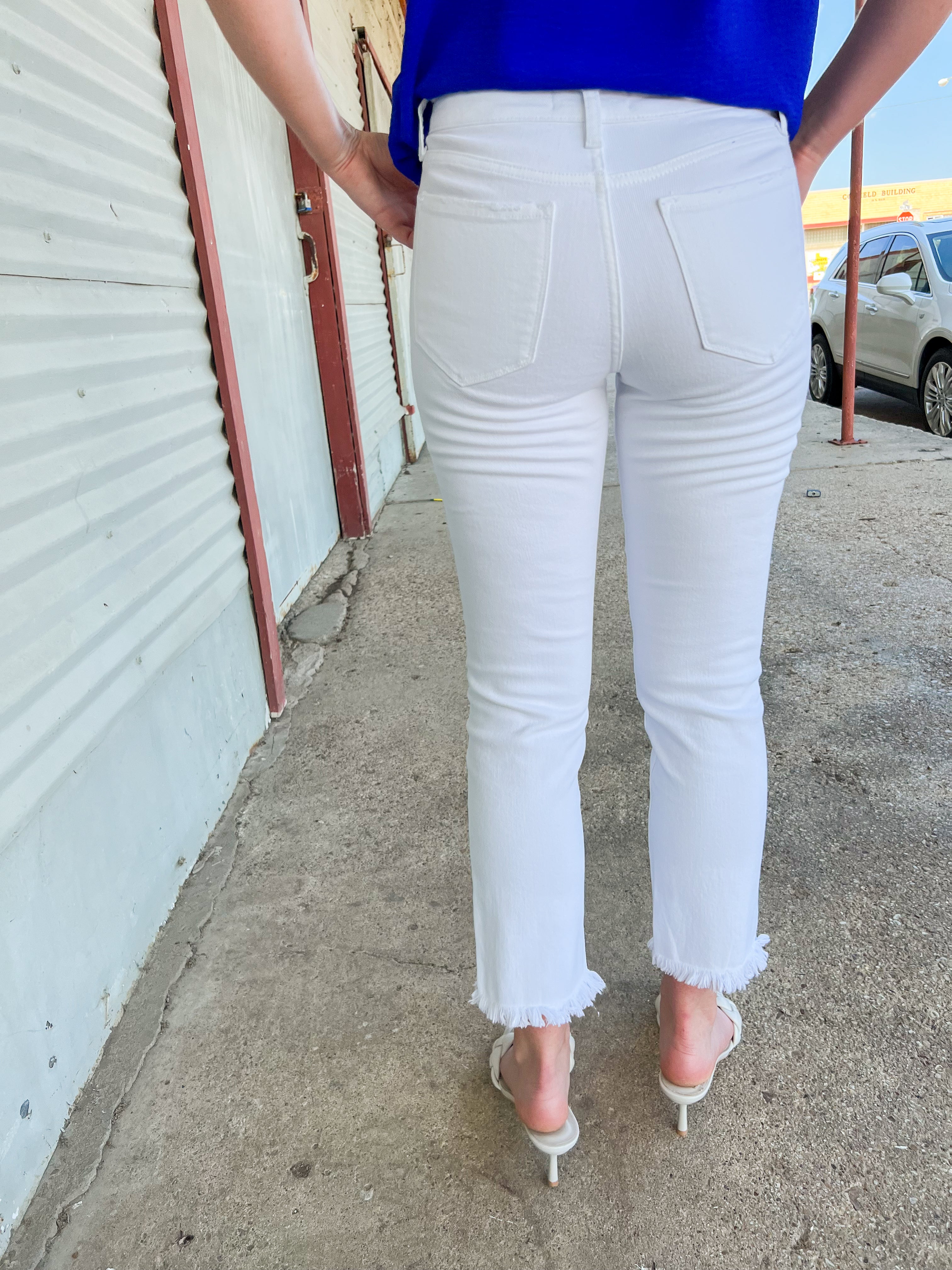 Straight Leg Jeans in White - JD Ranch Boutique
