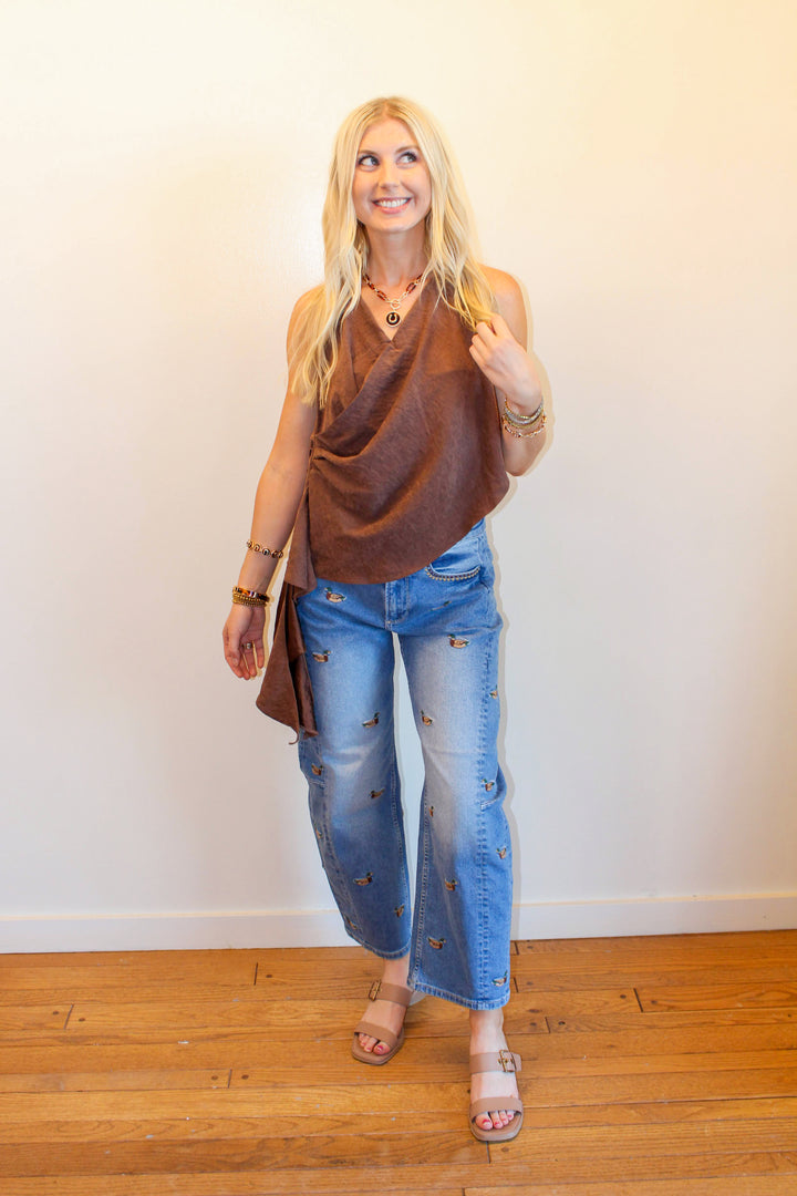 Embroidered Duck Barrel Jeans
