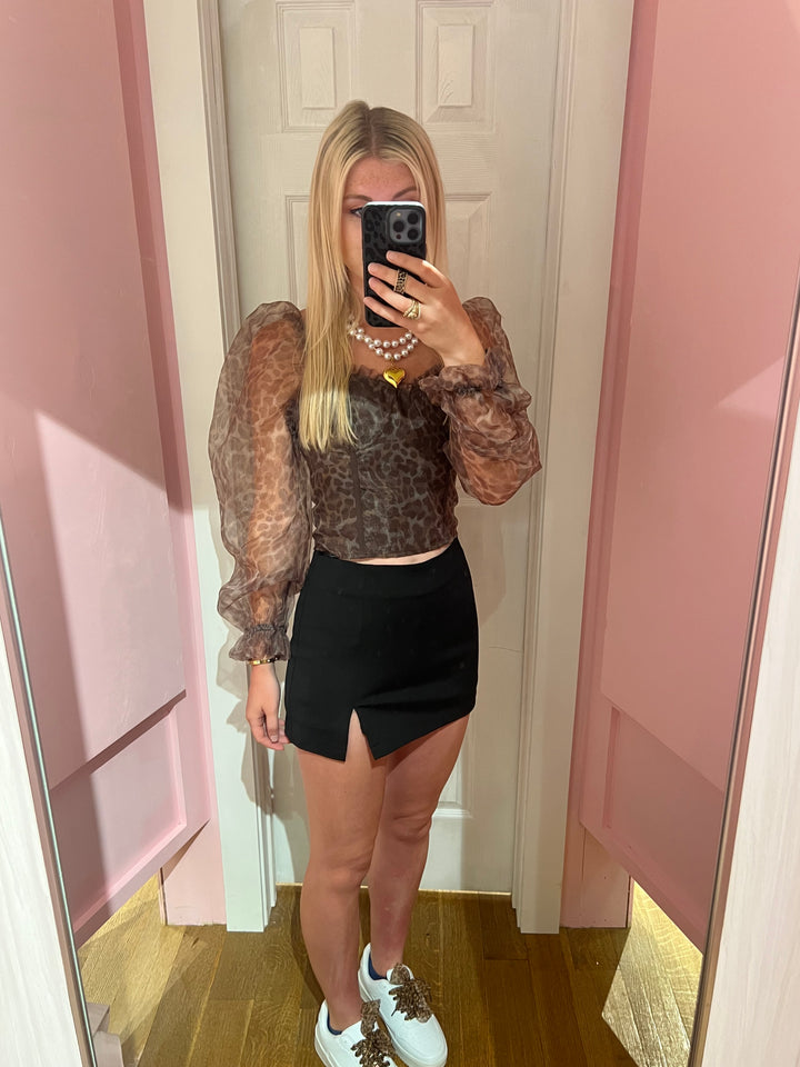 Miley Skirt in Black