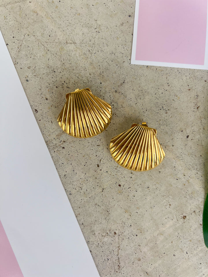 Gold Shell Earrings