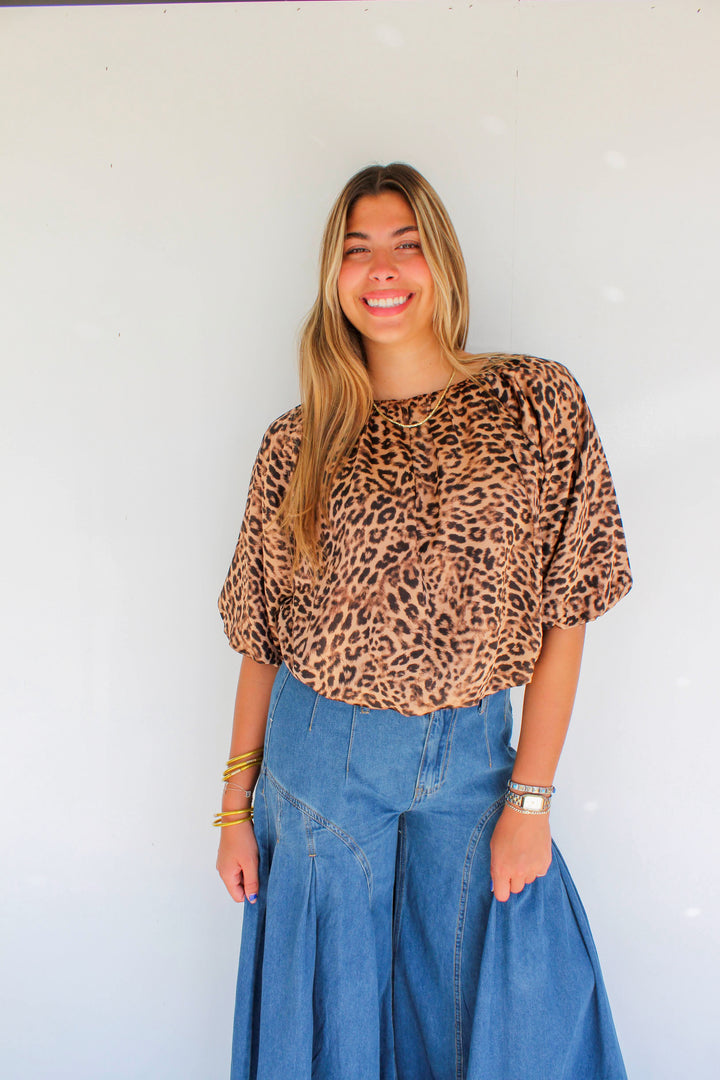 Short Sleeve Leopard Blouse