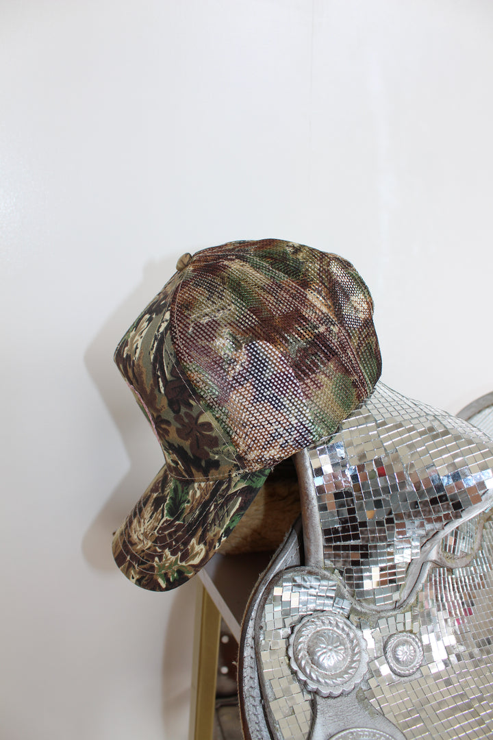 Green Camo & Pink Horseshoe Heart Trucker Hat