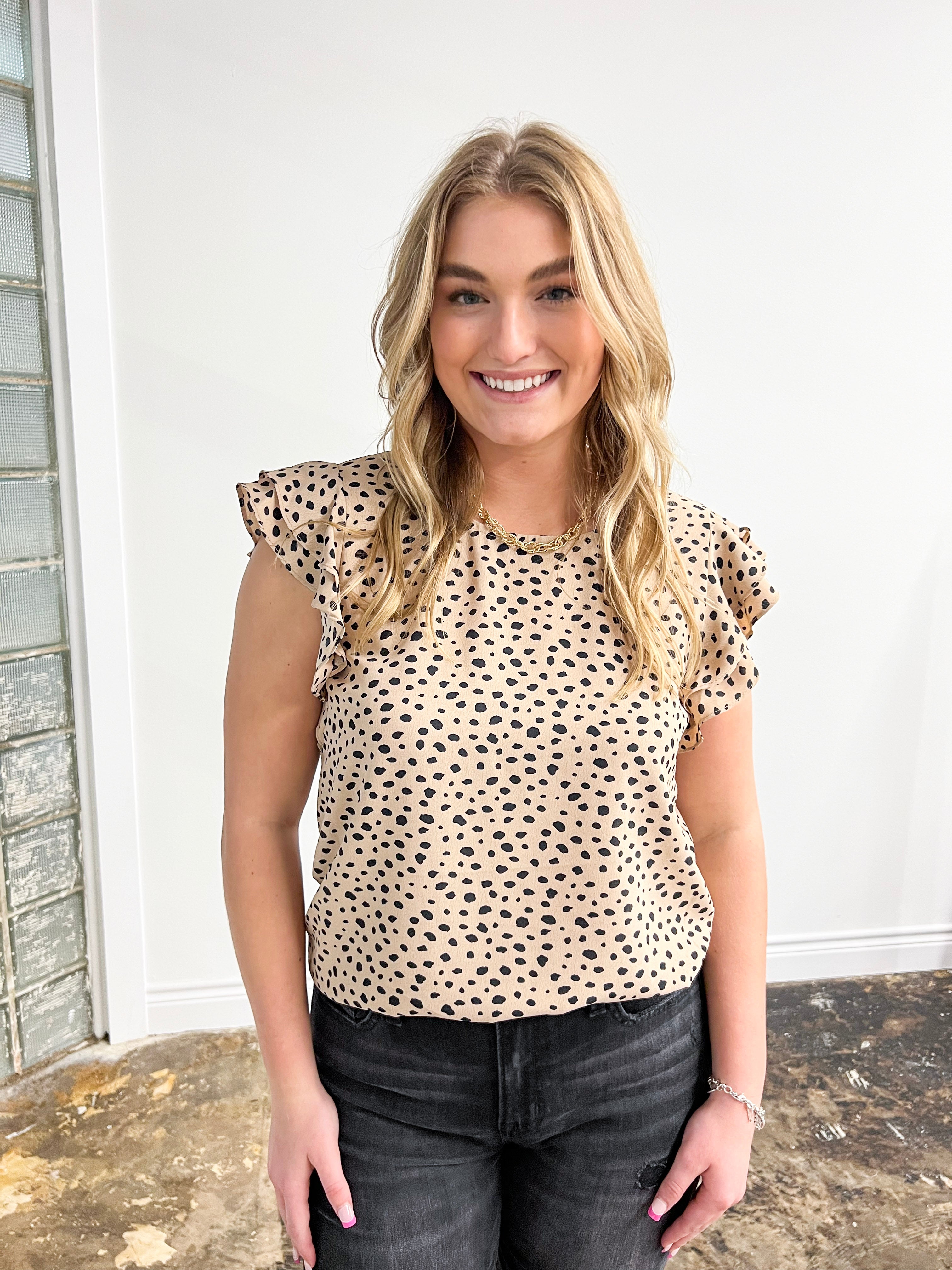 The Cheetah Blouse in Beige - JD Ranch Boutique