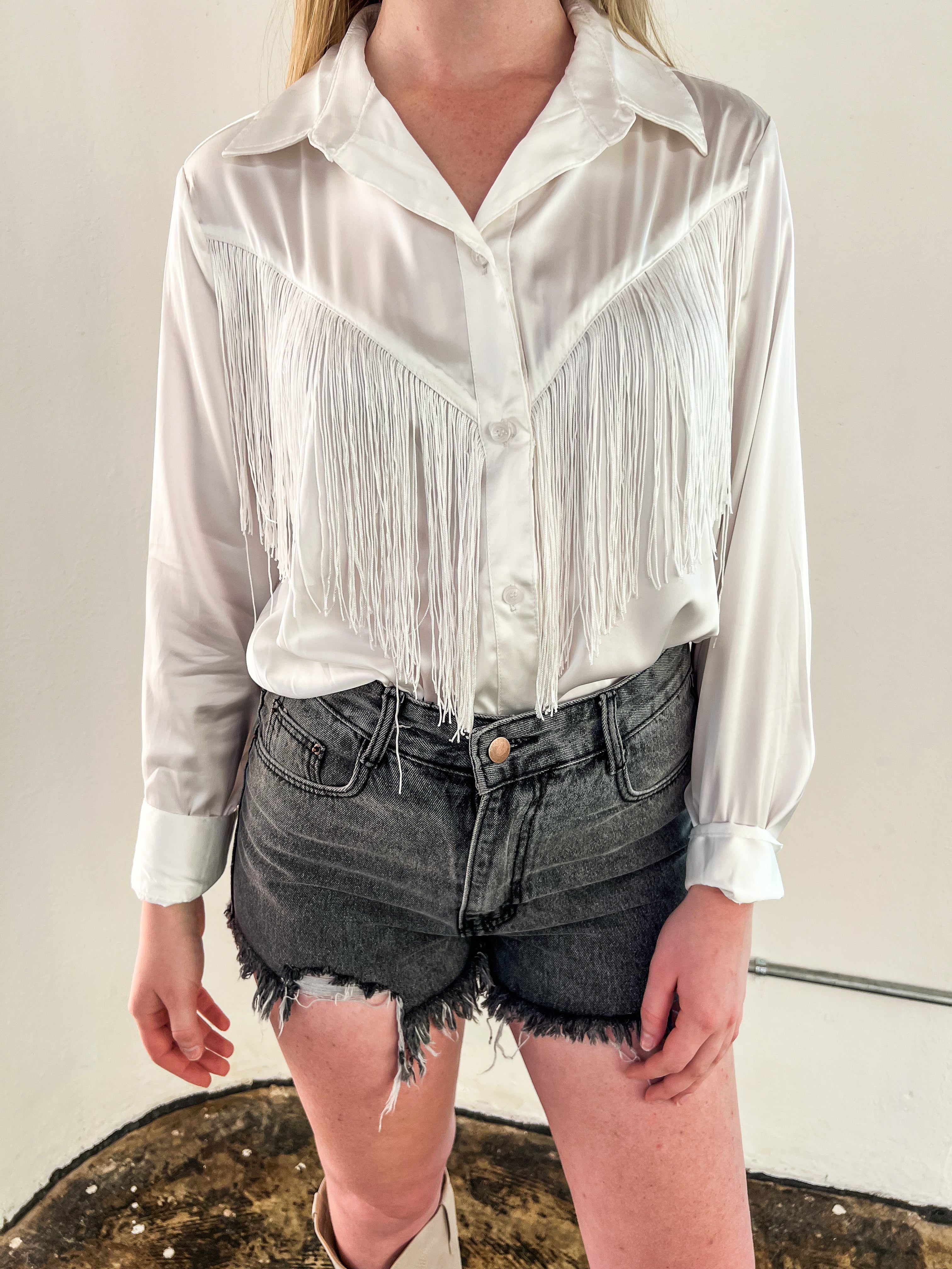 Fringe Blouse in White - JD Ranch Boutique